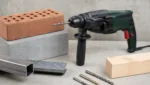 Schlagbohrmaschine richtig anwenden auf Mauerwerk, Holz, Metall